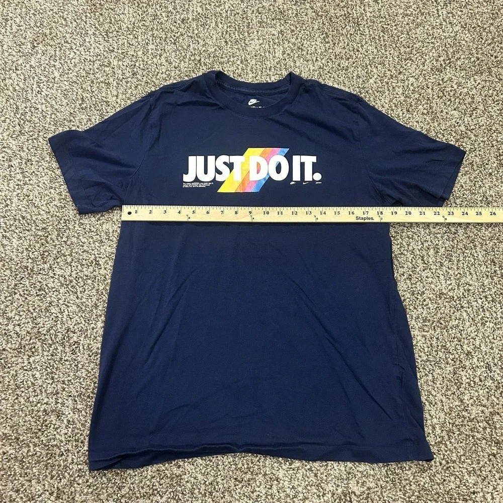 Nike shirt men